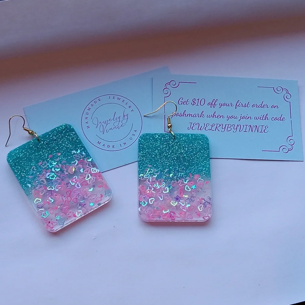 Hand Crafted Pink And Teal Caribbean Sunset Collection Rectangles - Picture 4 of 6